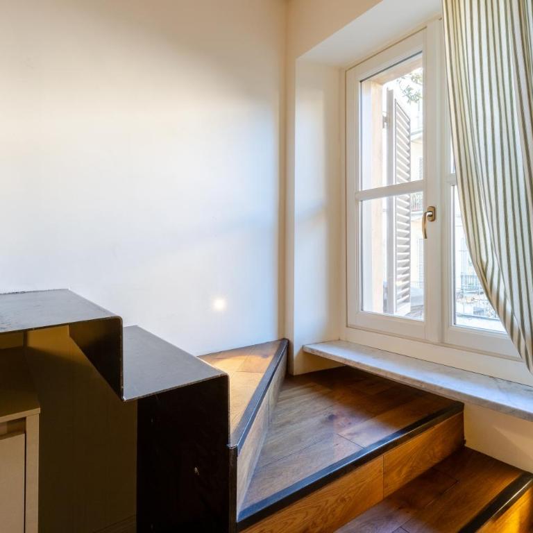 De Sonnaz Suite A - Two-Bedroom Deluxe Apartment with Balcony - 23