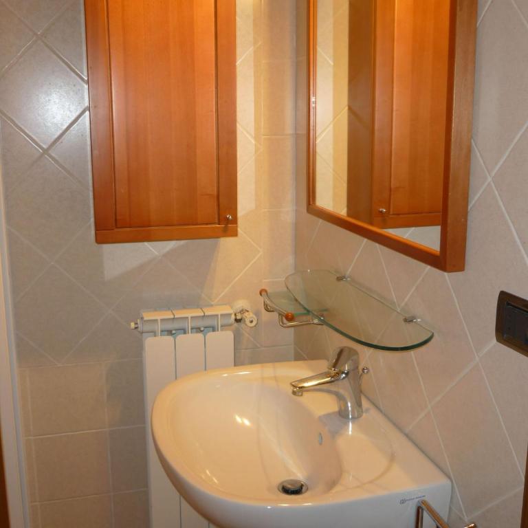 Casa Ceneruzzi - Casa Vacanze - 11