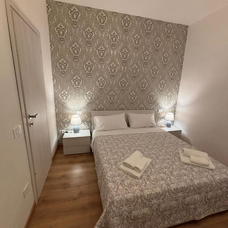 Inn Rhome 71 - Camera Tripla con Bagno Privato - 4