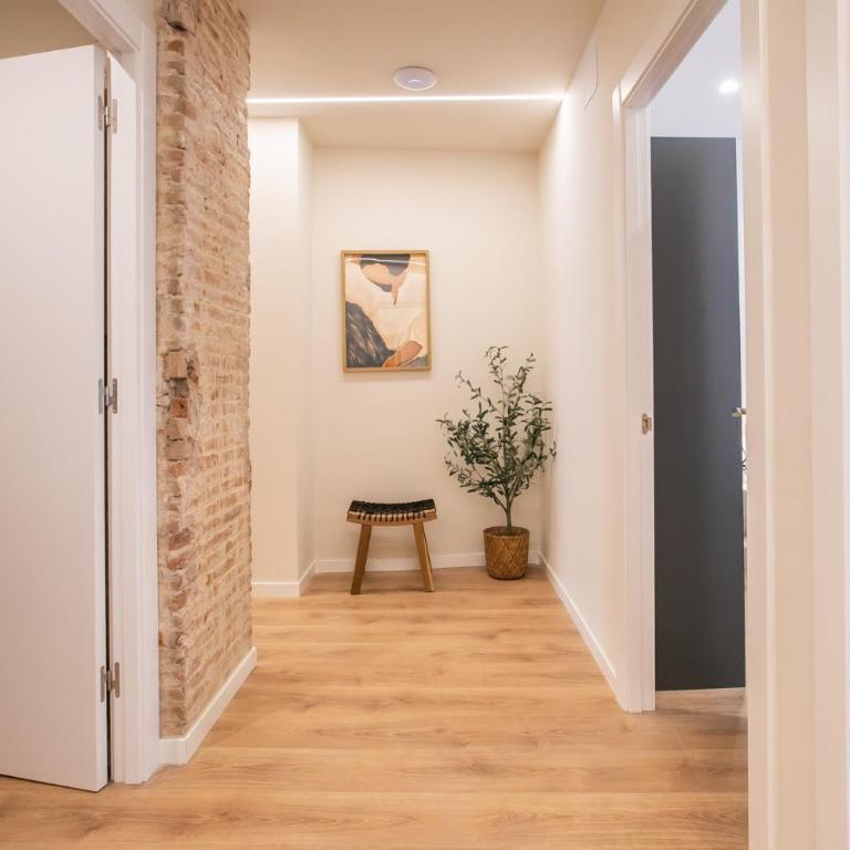 1ESC1056 - Fantastic apartment In Gotico - Five-Bedroom Apartment - 16
