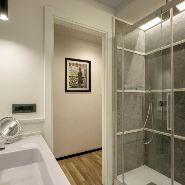 Flâneur Suites Corso - Deluxe Room - 8