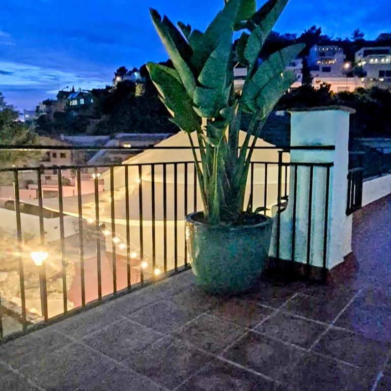 Vila Sitges, big house with pool - Casa - 56