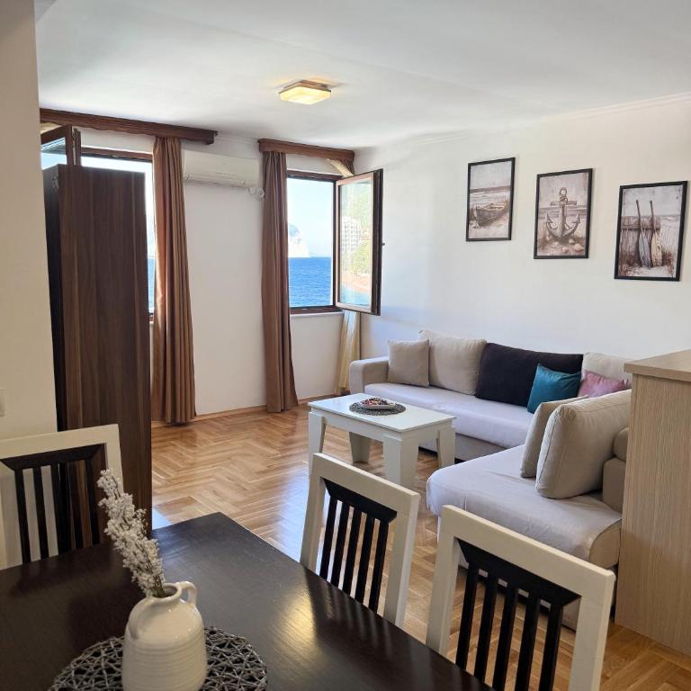 Apartments First Line - Apartman sa Pogledom na More - 2