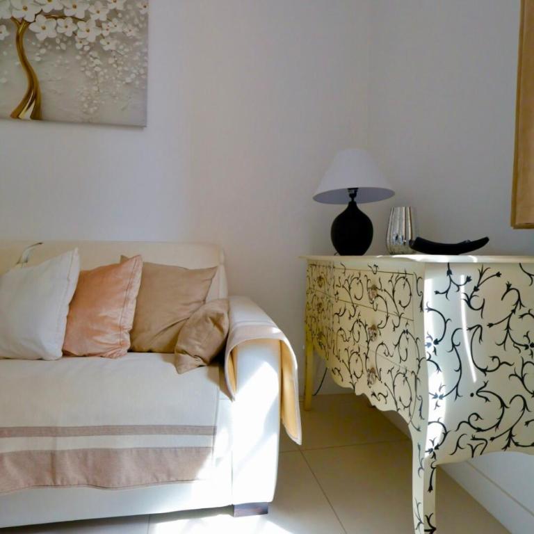 Le Nine - Apt 2 prs standing Vieil Antibes - Appartement 1 Chambre - 10