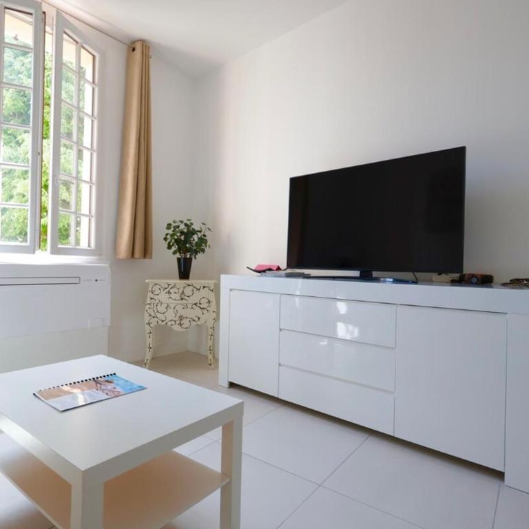 Le Nine - Apt 2 prs standing Vieil Antibes - Appartement 1 Chambre - 15
