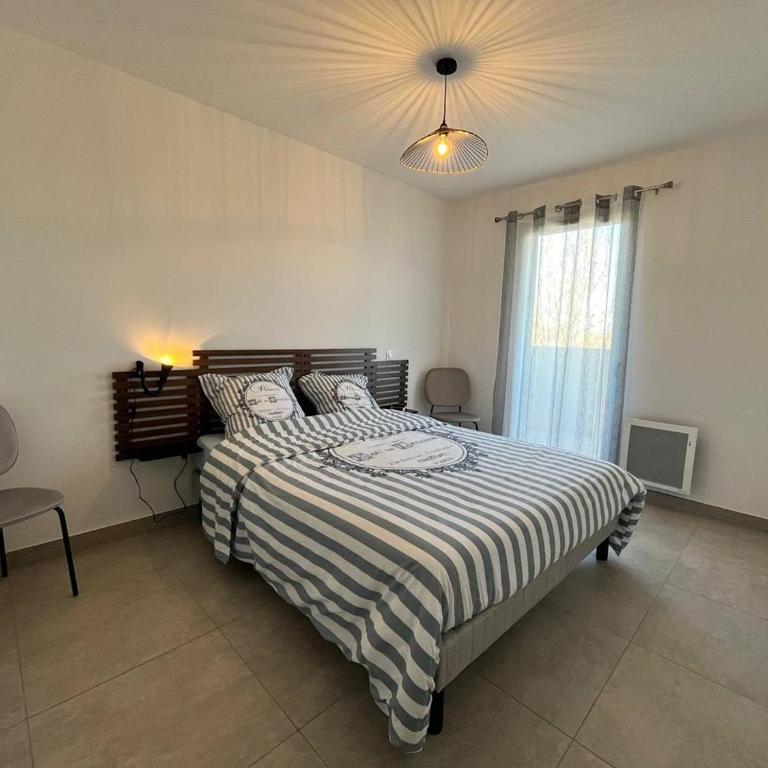 Naïa Lab - Two-Bedroom Apartment with View - 5