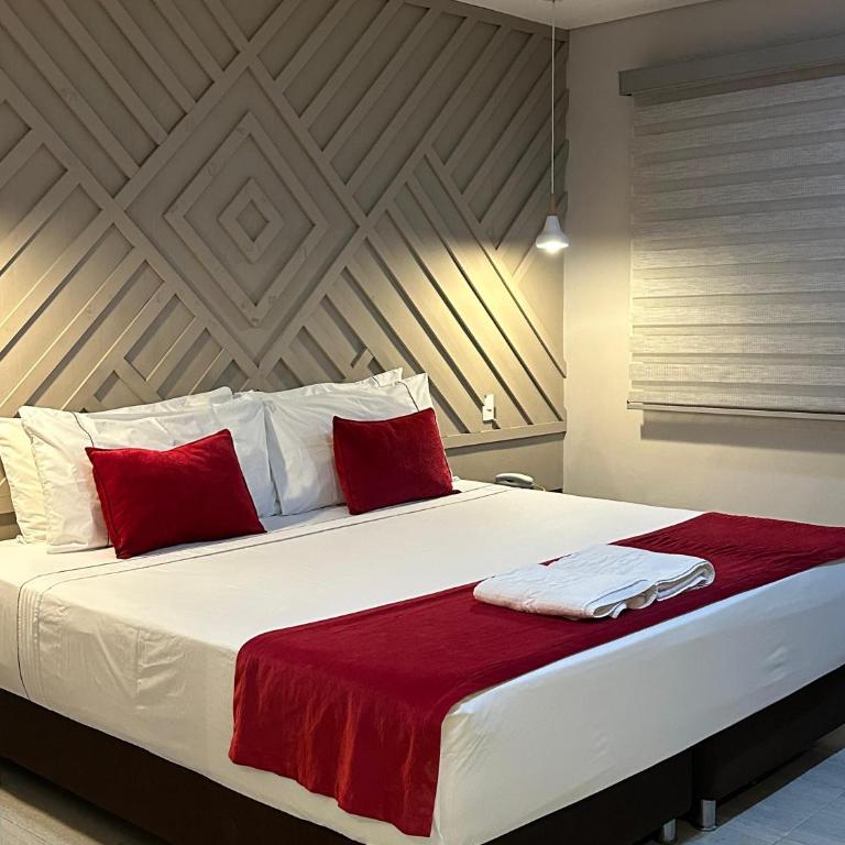 Hotel Santa Clara Boutique - Suite con bañera de hidromasaje y cama grande - 7