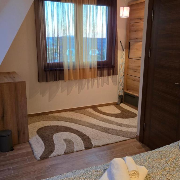 Sanjar apartmani - Apartman na Više Nivoa - 10