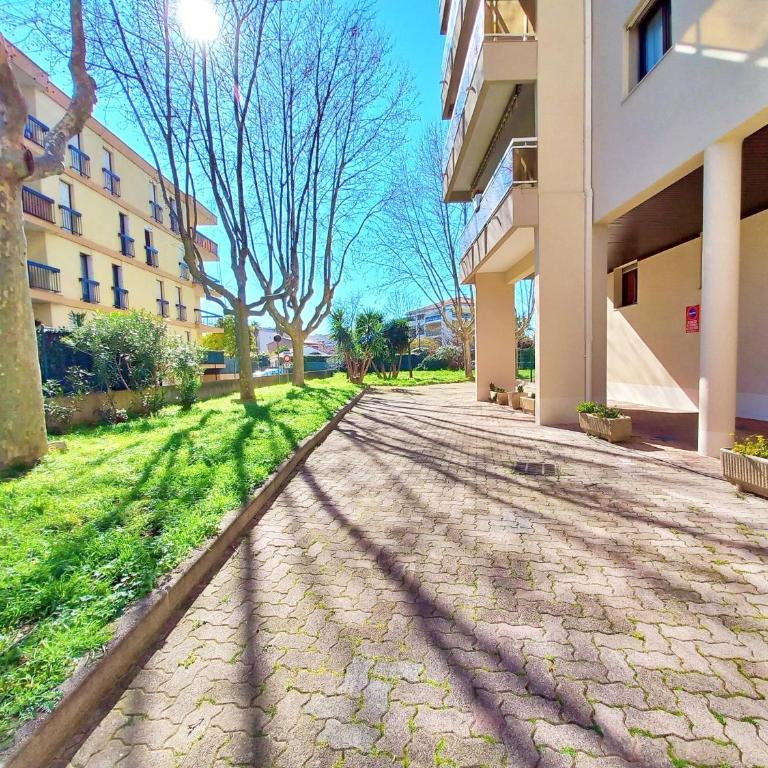 " Le Peuplier" Studio cosy Fréjus Plage -Clim-wifi - Studio - 8
