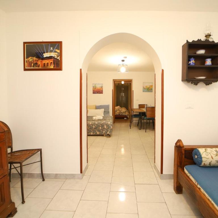 Colonna House Casa vacanze tra la Zisa e la Cattedrale - Appartamento con 1 Camera da Letto - 30