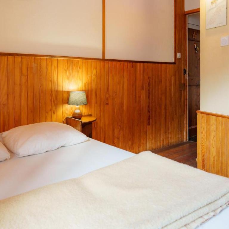 Auberge l'Estoilies - Chambre Double avec Salle de Bains Privative - 2