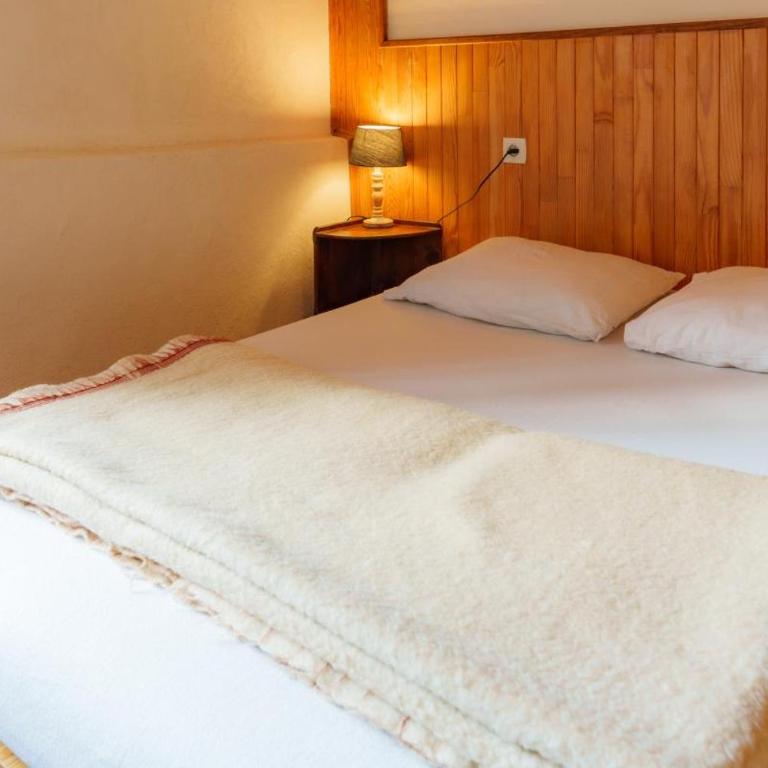 Auberge l'Estoilies - Chambre Double avec Salle de Bains Privative - 3