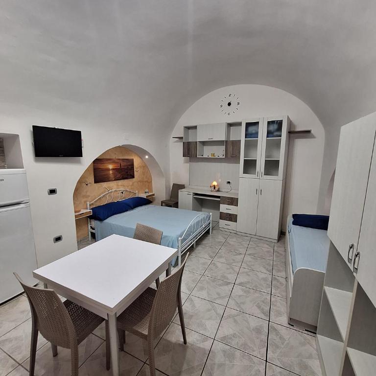Dimora delle antiche mura - One-Bedroom Apartment - 7