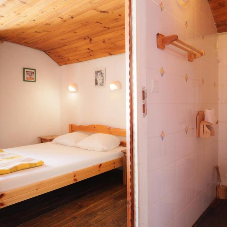Auberge l'Estoilies - Chambre Double avec Salle de Bains Privative - 4