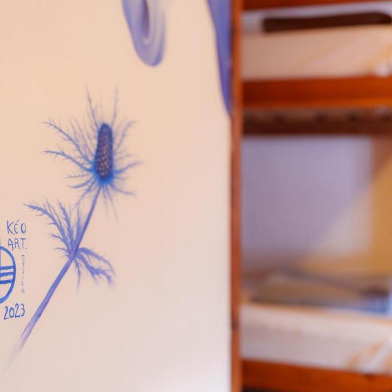 Auberge l'Estoilies - Chambre Familiale avec Balcon - 9
