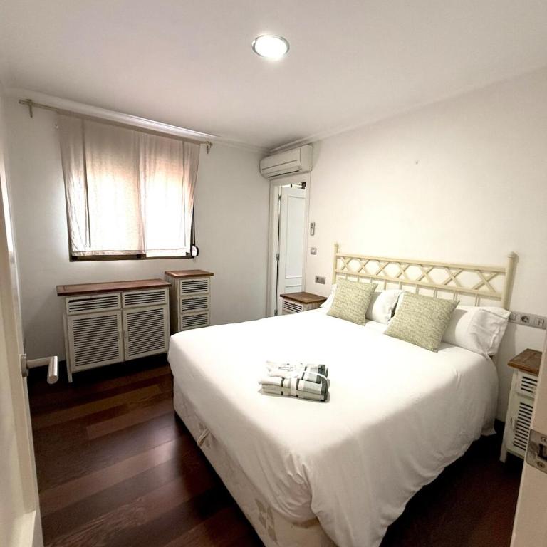 Apartment 100m from the beach - Three-Bedroom Apartment - 18