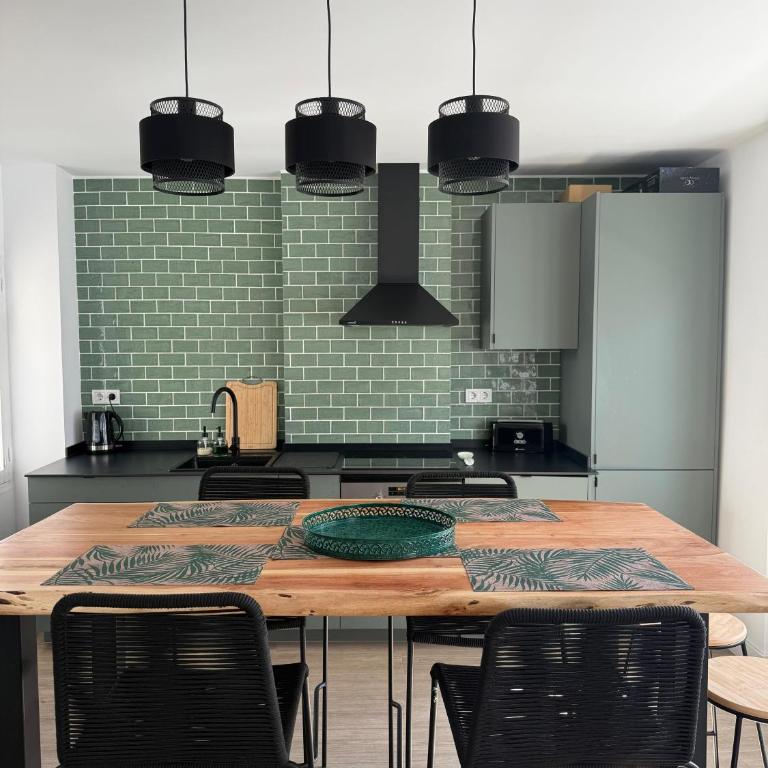 Casa Rie - In the heart of Alicante City, next the the ‘Mercado’ - Three-Bedroom Apartment - 7