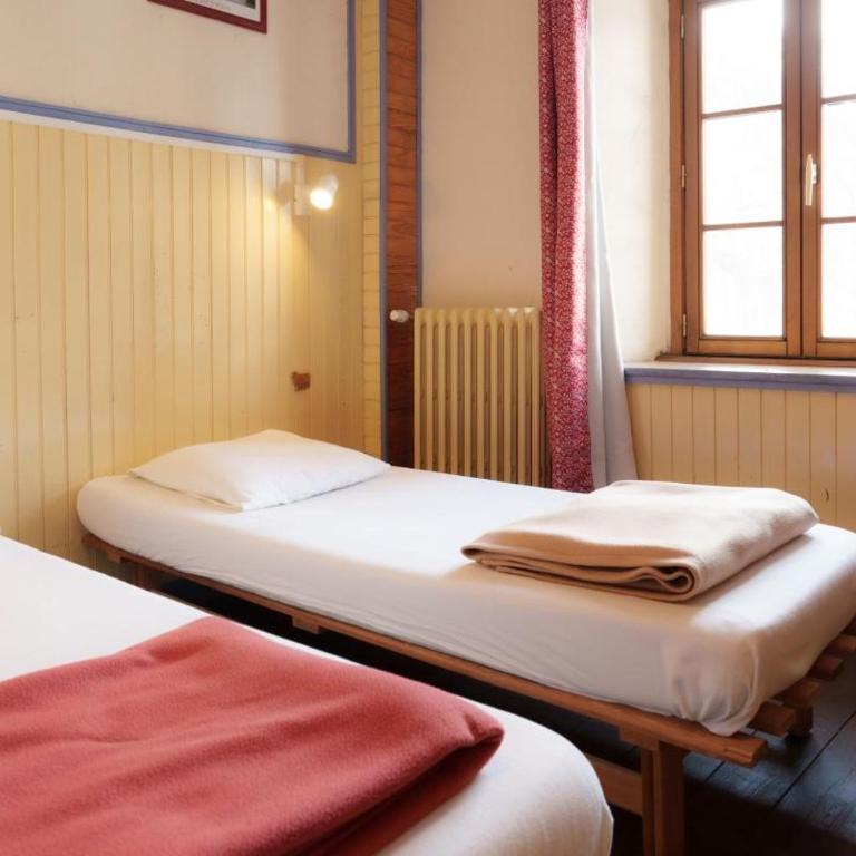 Auberge l'Estoilies - Chambre Double ou Lits Jumeaux avec Salle de Bains Privative - 3