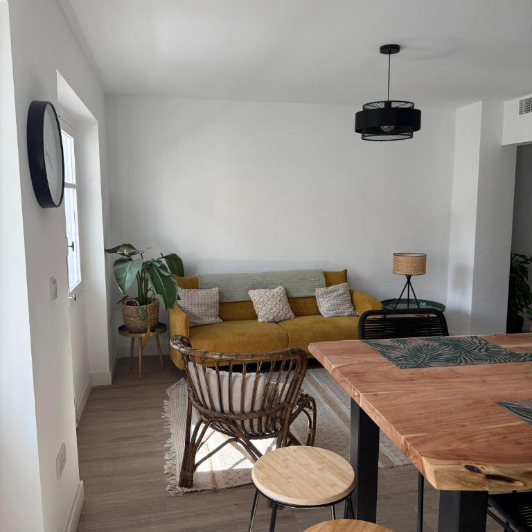 Casa Rie - In the heart of Alicante City, next the the ‘Mercado’ - Three-Bedroom Apartment - 5