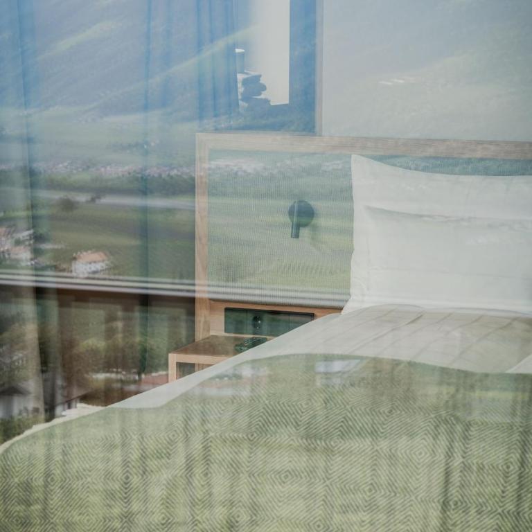 Niedermair Nature Retreat - Camera Matrimoniale con Vista Giardino - 1