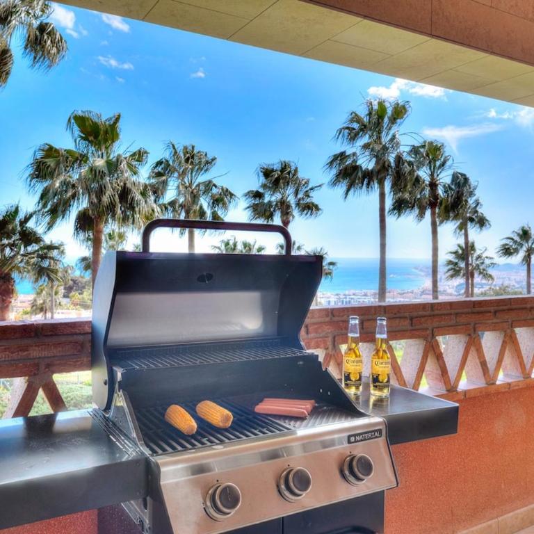 Panoramic ocean and city views - Two-Bedroom Apartment - 15