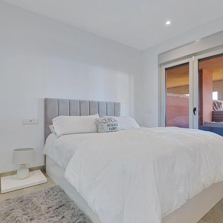 Panoramic ocean and city views - Two-Bedroom Apartment - 18