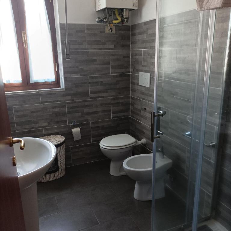 Affittacamere Piagge - Appartamento con 2 Camere da Letto - 11