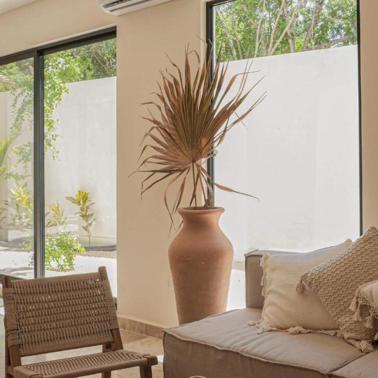 Modern 1BR with Private Pool and Surround Speakers - Apartamento - 16
