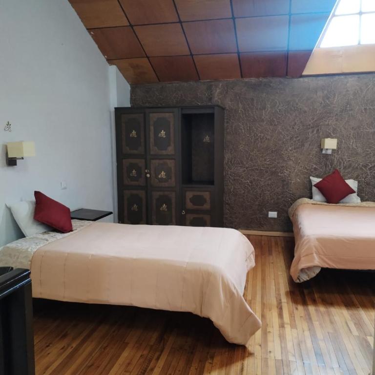 Hotel Tomebamba Cuenca - Habitación Familiar Superior - 2