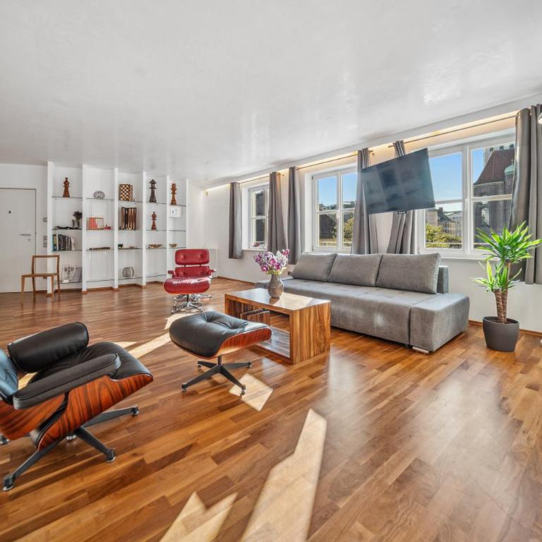 Munich Most Central Holiday Apartment 90m2 - 969 sq ft of Luxury - Appartement 2 Chambres avec Vue - 6