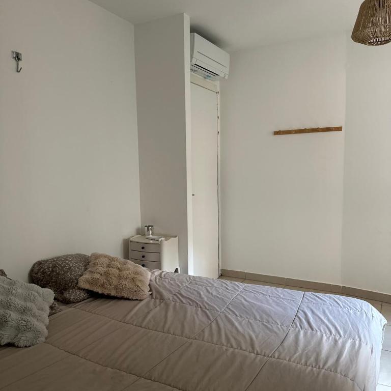 Appartement situé en ville - Appartement 1 Chambre - 7