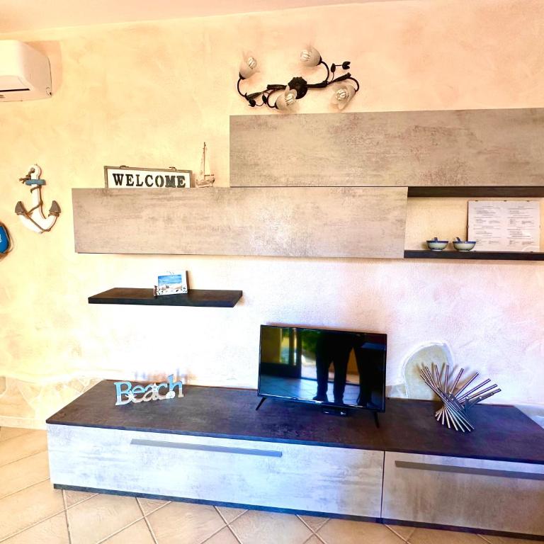 Dolfa House - One-Bedroom Apartment - 15