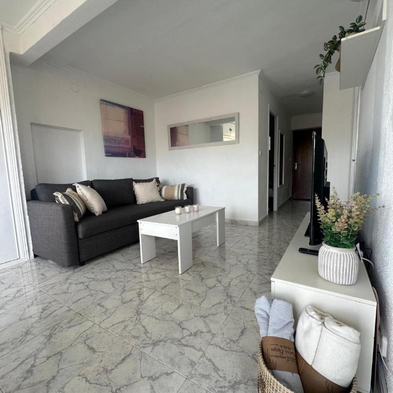 Diego suits - Two-Bedroom Apartment - 1