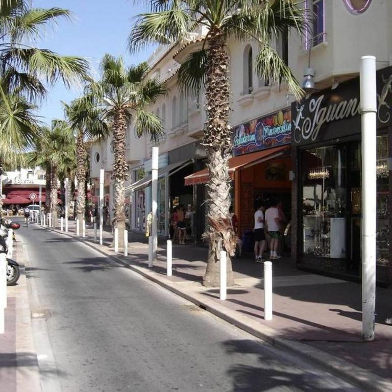 Charmant 2P au cœur de Juan-les-Pins - One-Bedroom Apartment - 8