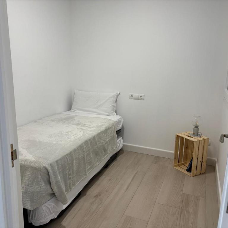 La Sardineta, es un apartamento en la Costa Brava, Palamós 1 minuto de la playa Alquiler temporal mínimo 32 noches - Apartamento de 2 dormitorios - 14
