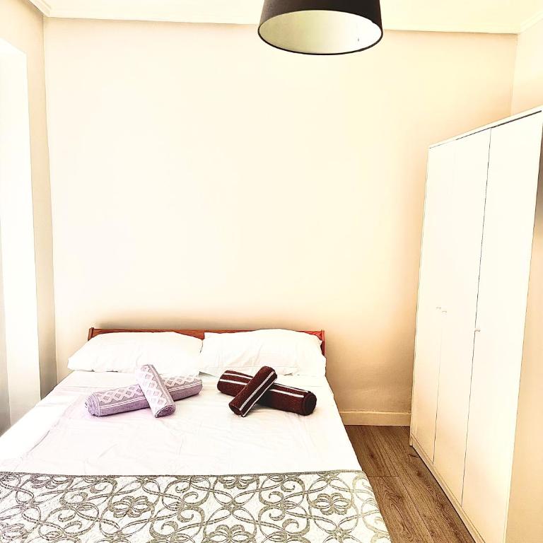 Habitación a 20 minutos de la Playa y 10 minutos del Puerto de Valencia - Doppelzimmer mit Gemeinschaftsbad - 2