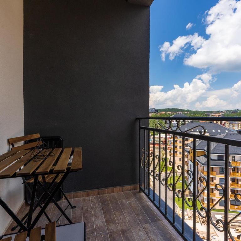 Apartment Gondola 26 - One-Bedroom Apartment with Terrace - 11