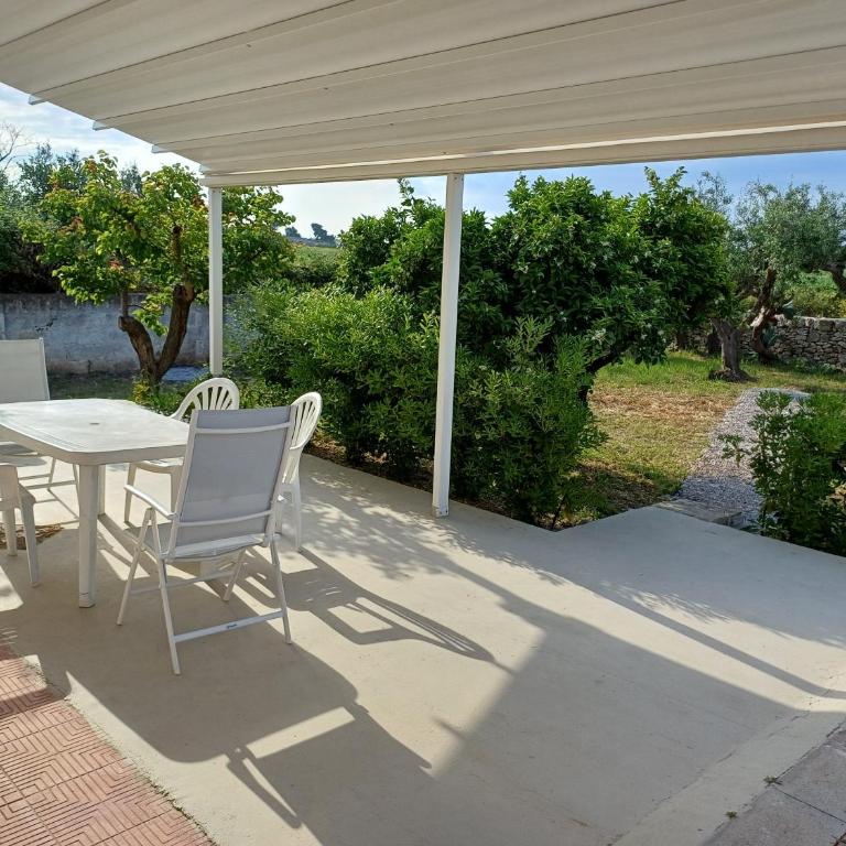 Casa tra gli ulivi - Four-Bedroom House - 25