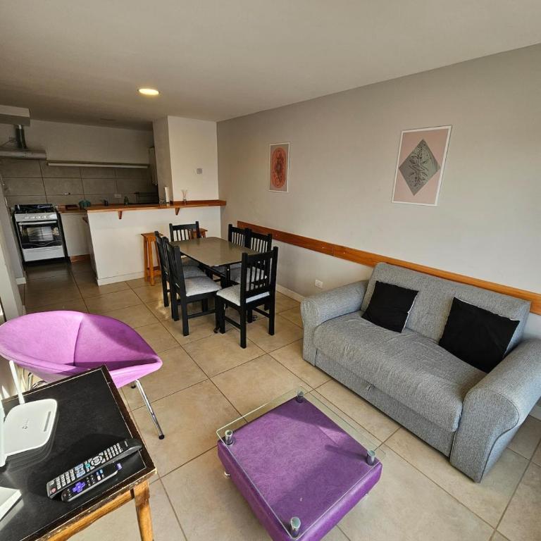Departamento 5 pasajeros a 9 cuadras del centro - Apartamento de 2 dormitorios - 1