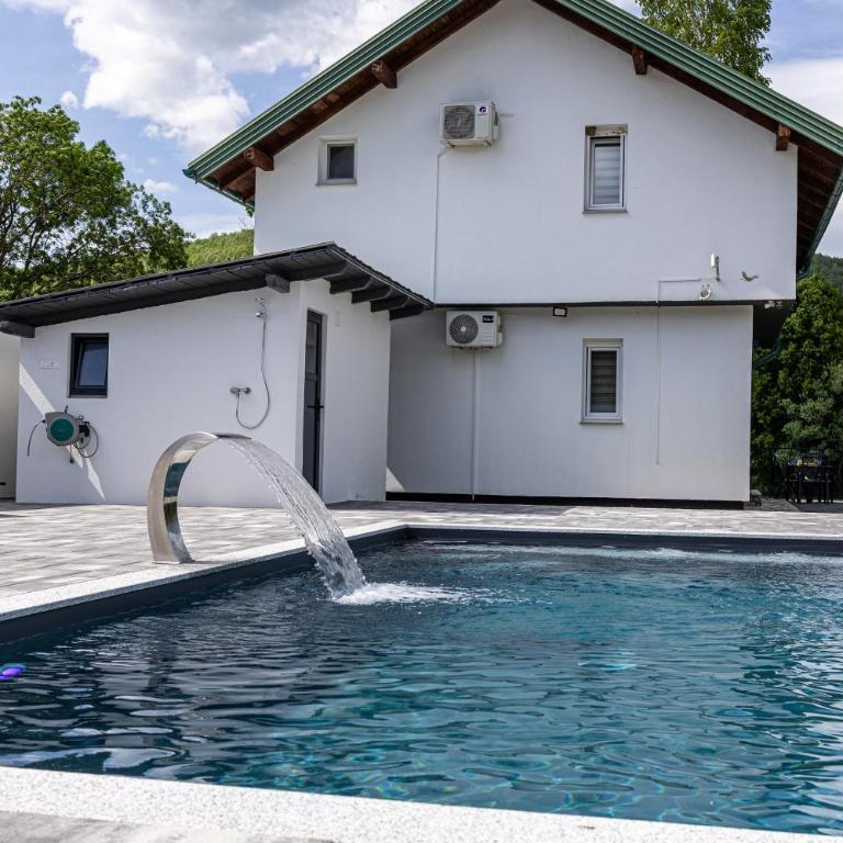 Villa Asja - Two-Bedroom Villa - 11