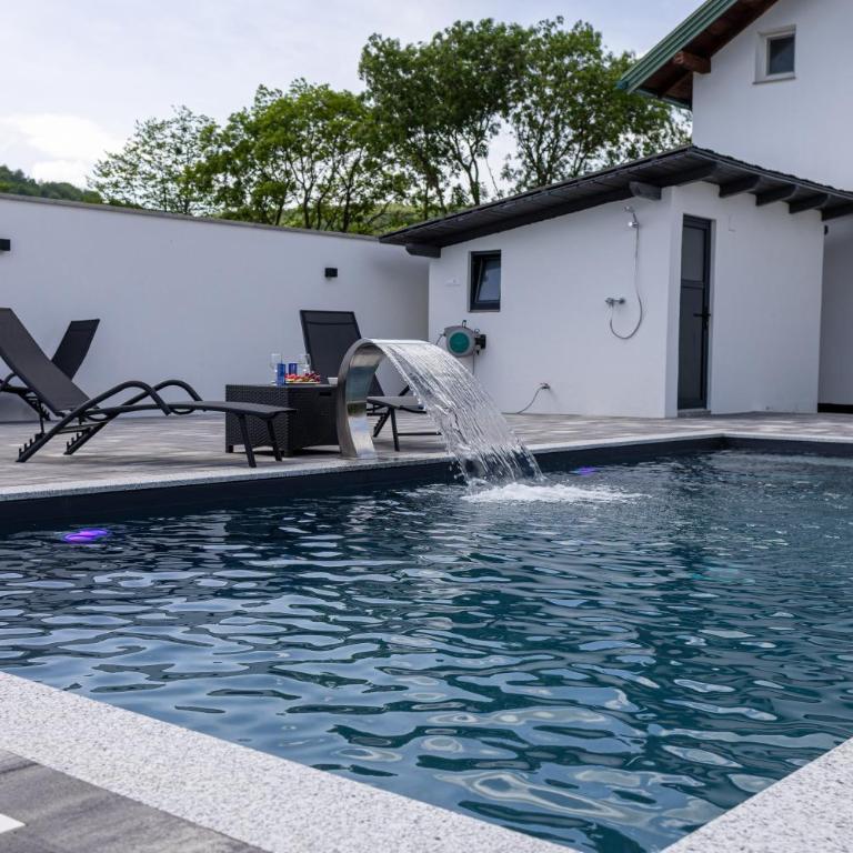 Villa Asja - Two-Bedroom Villa - 16