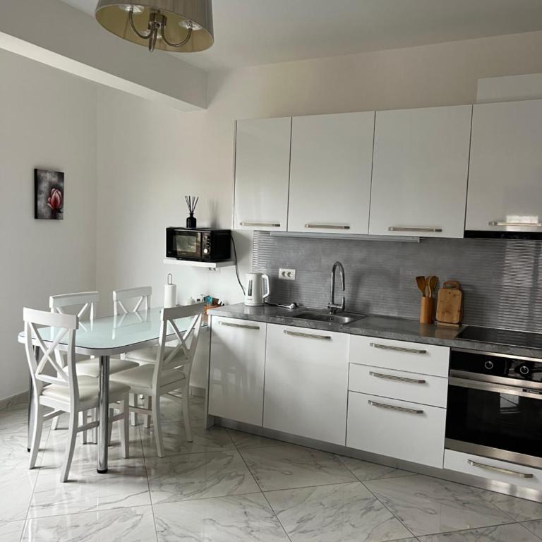 Beautiful comfort apartment - Apartman sa 1 Spavaćom Sobom, Pogledom na More i Balkonom - 7