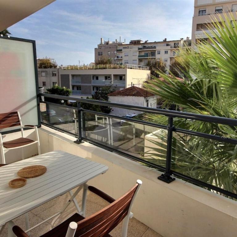 Charming apartment between beach and center of Juan-les-Pins - Apartamento de 1 dormitorio - 7