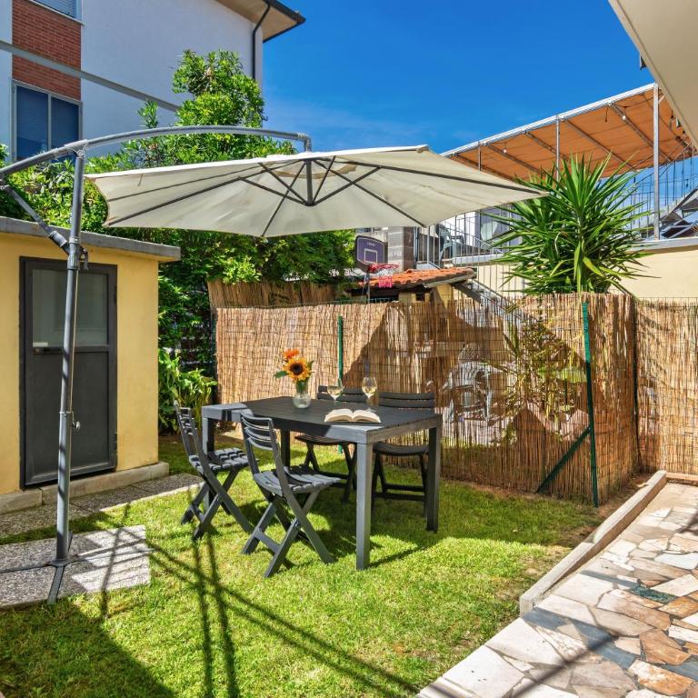Hostly-La Casa di Andrea-Near the Leaning Tower - Appartamento Superior con 3 Camere da Letto - 47