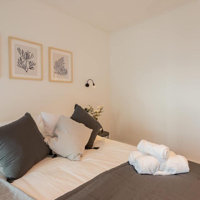 Prime Las Condes Escape Modern 2BR for 4 - Apartamento - 51