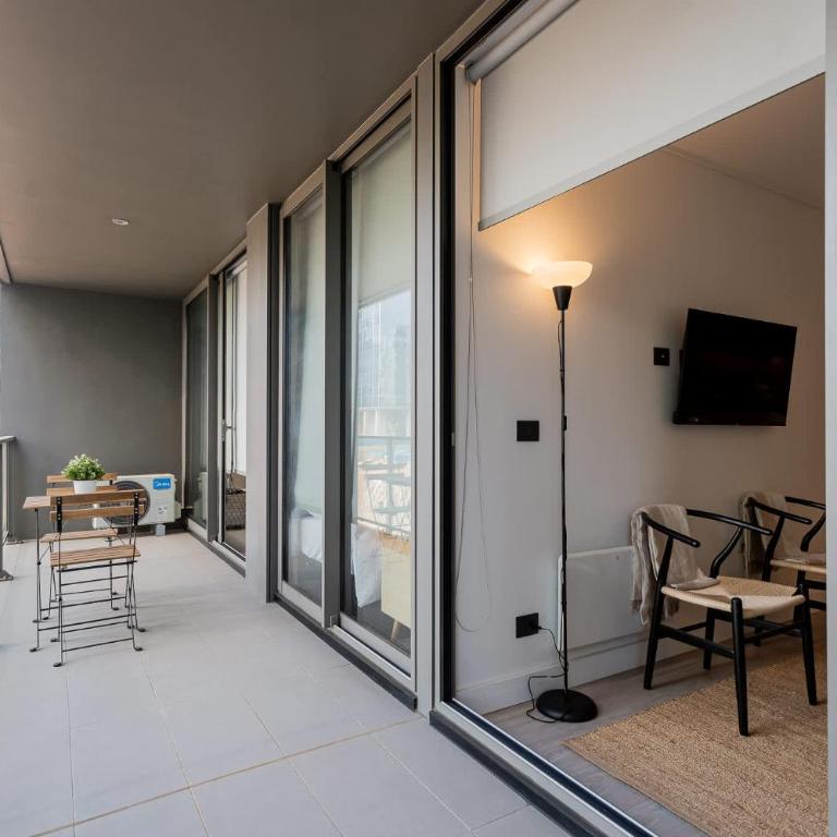 Prime Las Condes Escape Modern 2BR for 4 - Apartamento - 55