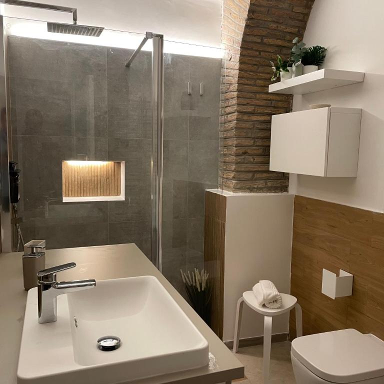 Divine Terrace Stylish Apartment St Peter Rome - Appartamento con 1 Camera da Letto - 33