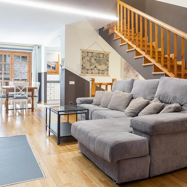Cerca del Puente Tibetano I Tríplex con Vistas - Apartamento Ático - 1