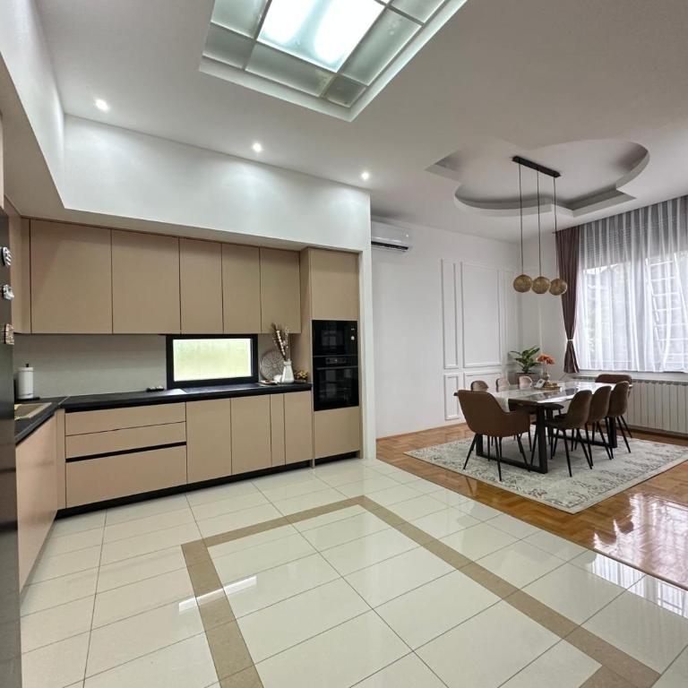 Apartman Dar - Three-Bedroom Apartment - 7