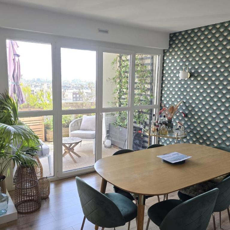 Apartment with terrace and view of Paris - Appartement - 9